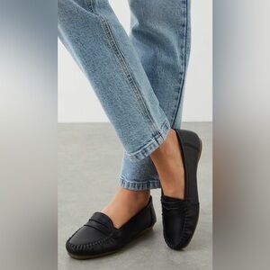 Old Navy Classic Black Loafers